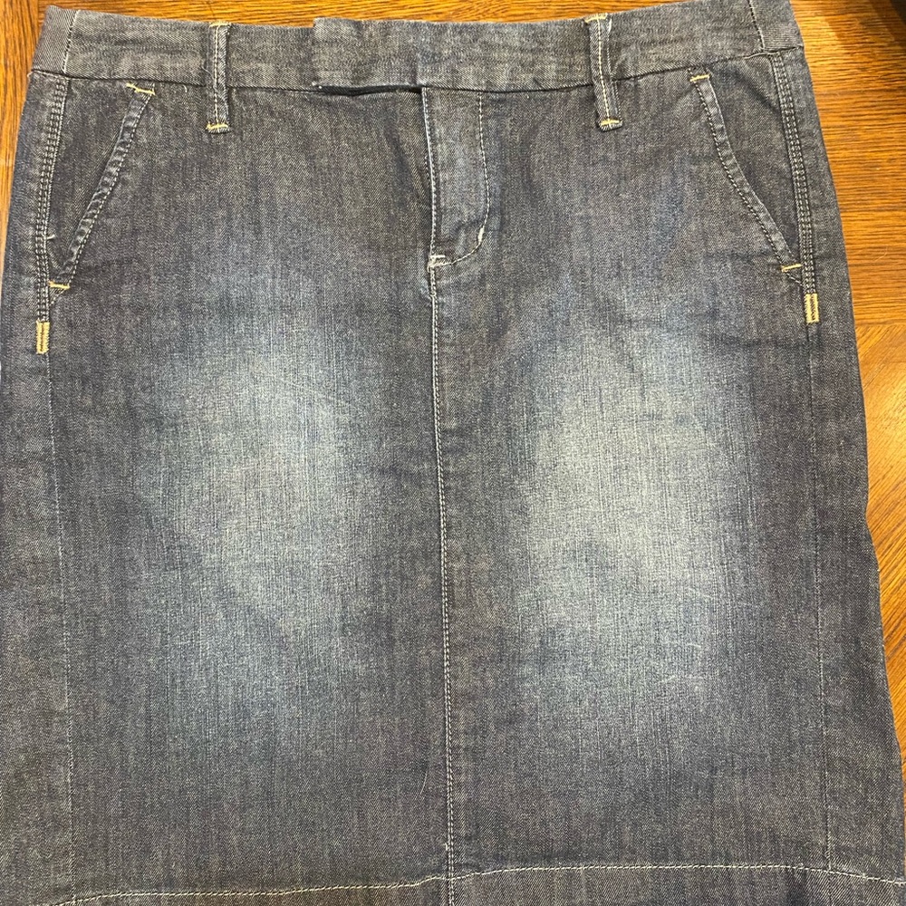 Converse skirt jean